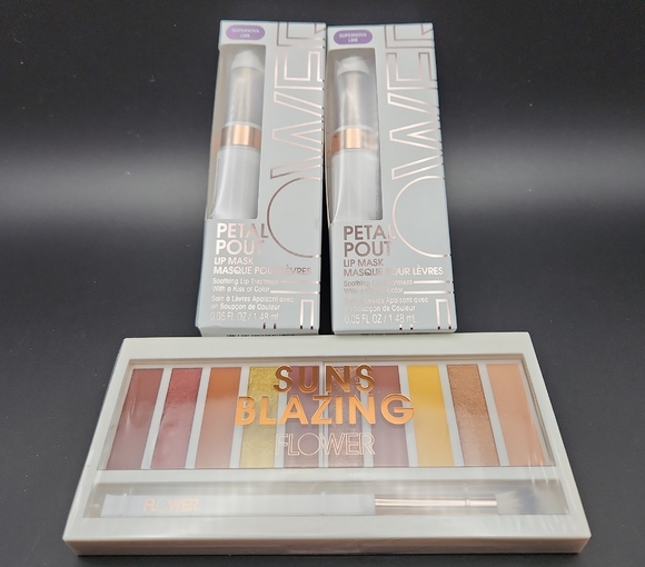 Flower Other - Flower Beauty Petal Pout Lip Mask Suns Blazing Palette